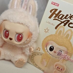 Pop Mart Labubu 'Have A Seat' Figure